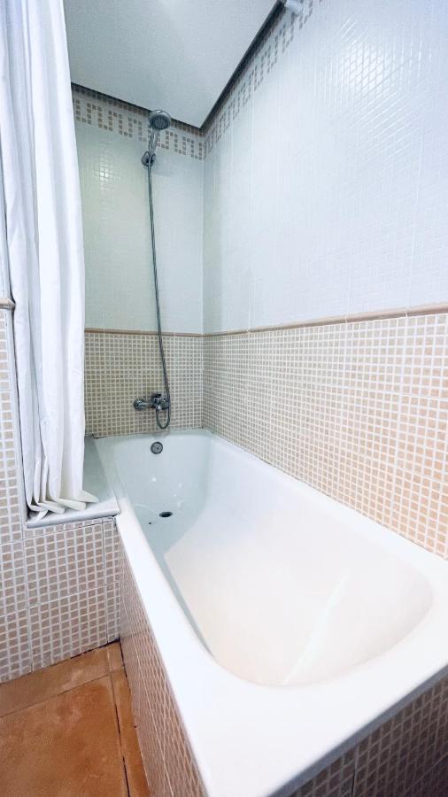 Beautiful 1 Bedroom Apartment In Albir El Albir Exterior photo